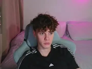  cute_thomas chat room