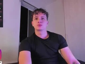 derekolsen_ from Chaturbate