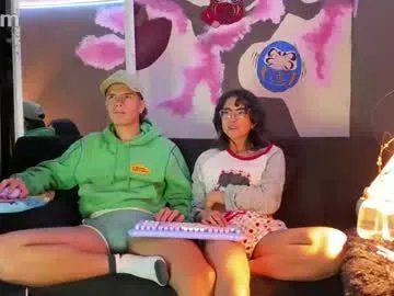  dhamyan_wang chat room