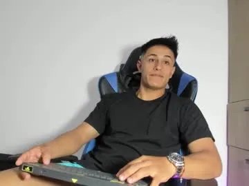  dorman_boy chat room