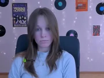  eira_mouse chat room