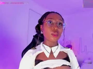 emmasanzoficial from Chaturbate is Freechat