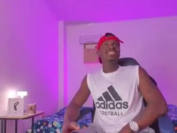 ethan_travis0 from Chaturbate