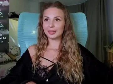 f1oraa from Chaturbate