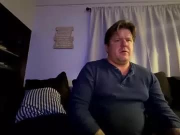 happilymarr1ed from Chaturbate