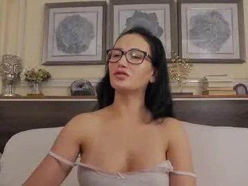 hellendesire from Chaturbate