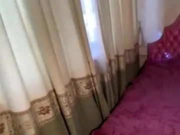  hellycrazzzy chat room