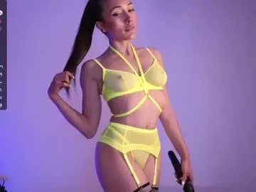 jade_paris from Chaturbate