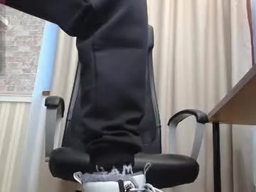 jonahshaw from Chaturbate