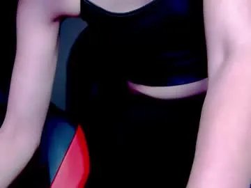 karoline121 from Chaturbate