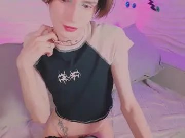 kira_long from Chaturbate