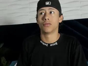 labrinthteasing from Chaturbate