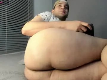 latin_boy_surprise
