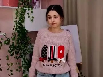 leandraconcatelli from Chaturbate