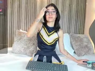 lunabloomn from Chaturbate