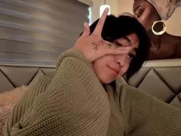 luucy___ from Chaturbate
