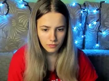 maggiecake from Chaturbate