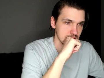  mateo_zeus chat room