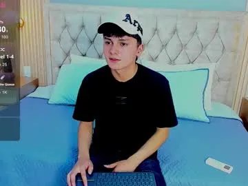 maxii18_ from Chaturbate