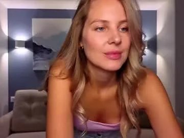 melaniebennett from Chaturbate