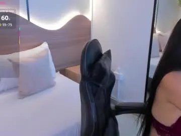 mia_collins96 from Chaturbate