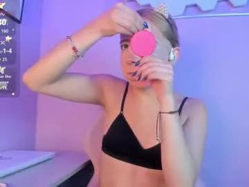 miiaa_doll from Chaturbate