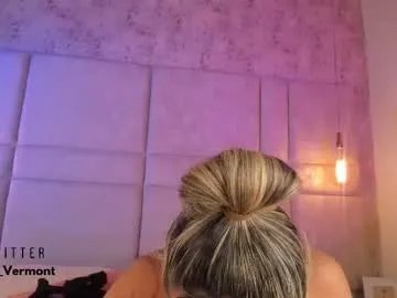 milyy_vermont from Chaturbate