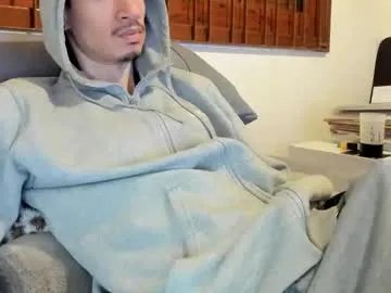 moderdelier from Chaturbate