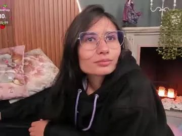 nayecloud from Chaturbate