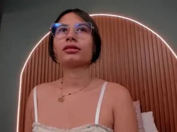 nayecloud from Chaturbate