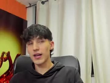 Discover the cute stripper noah_brigth from Chaturbate. He knows exactly how to arouse your sluttiest whims and entertain his attraction on you, loves uncovering on camera while being followed, Noah_brigth from Chaturbate