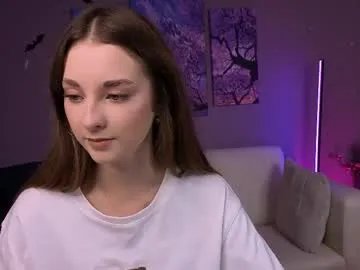 playful_sophie from Chaturbate