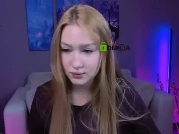 playful_sophie from Chaturbate
