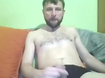 slaveboy32bi from Chaturbate