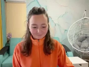 smiling_riddle from Chaturbate