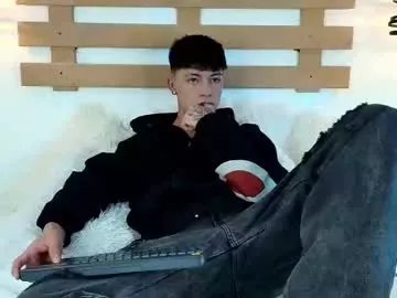 steev_novoa from Chaturbate