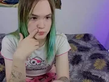 sweet4t from Chaturbate