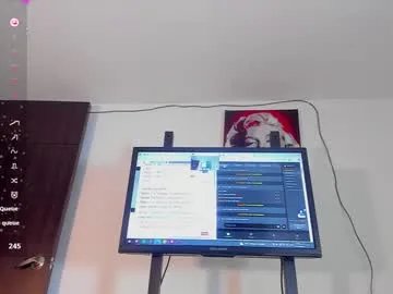 vahiolet_smith from Chaturbate