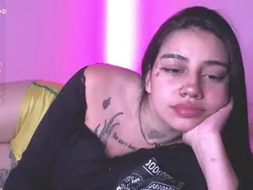 val_bardot1 from Chaturbate