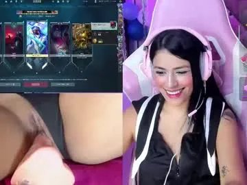 valentinagames from Chaturbate