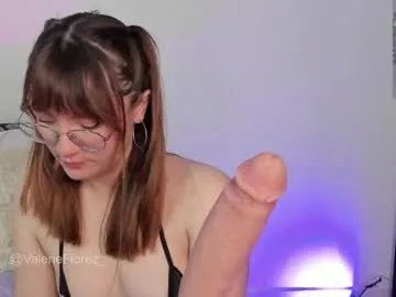 valerieflorez from Chaturbate