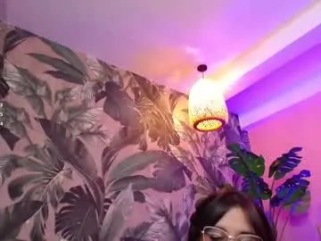 valery_blush from Chaturbate