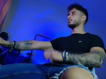 xandercagex from Chaturbate