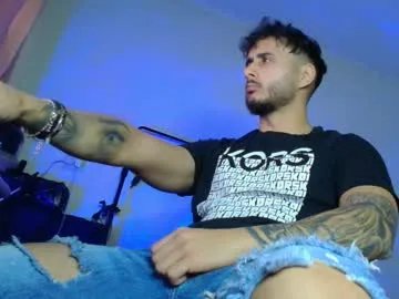 xandercagex from Chaturbate