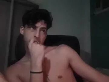 xxxfacu from Chaturbate