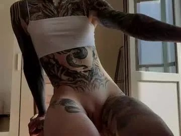 yexes from Chaturbate