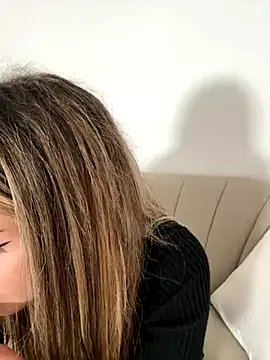 -Alisa from StripChat