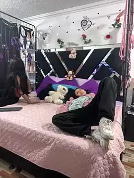 1lovelygirls from StripChat is Freechat
