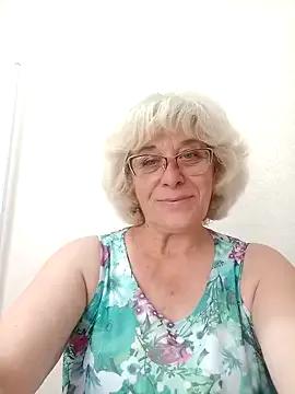 52MiaLove02 from StripChat is Freechat