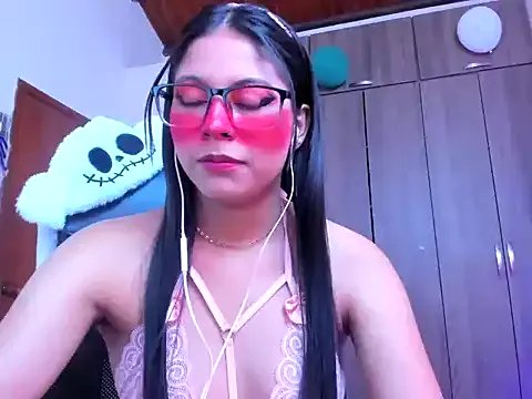 _ALLYSON18_ from StripChat